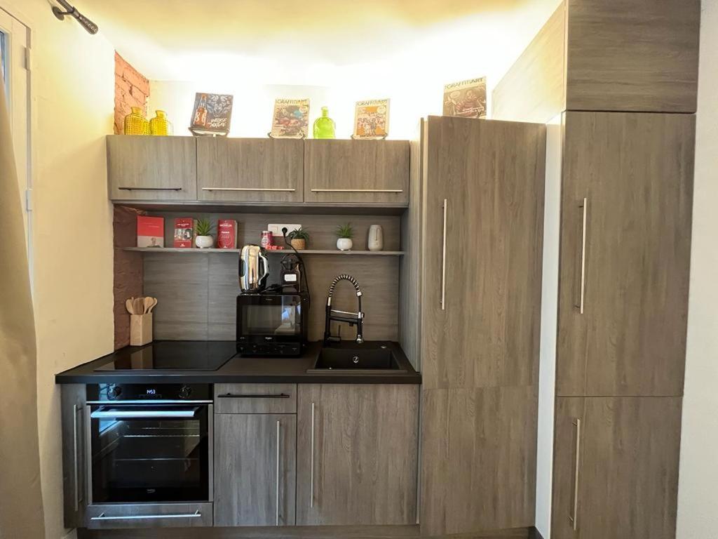 Studio Pompidou - Rue Des Temples 3 Places Apartment Париж Екстериор снимка
