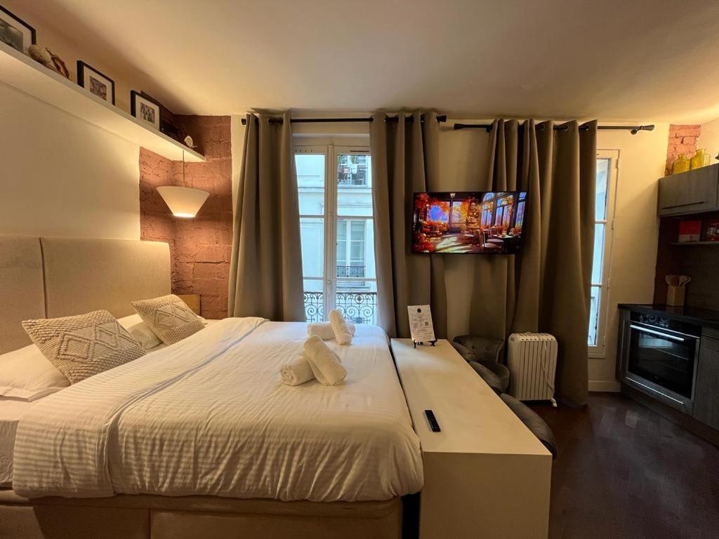 Studio Pompidou - Rue Des Temples 3 Places Apartment Париж Екстериор снимка